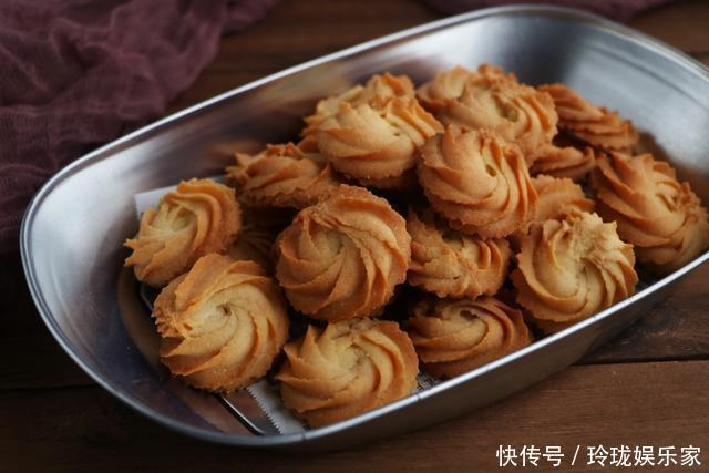 过年少不了的高档零食,孩子特爱吃,比油炸更健康,做法也不难!