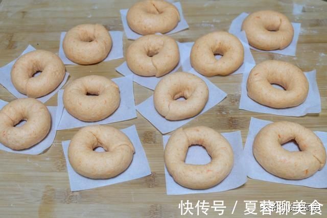 放水|不放油不放水，牛奶鸡蛋都没有，这样的面包会是什么样？太喜欢了