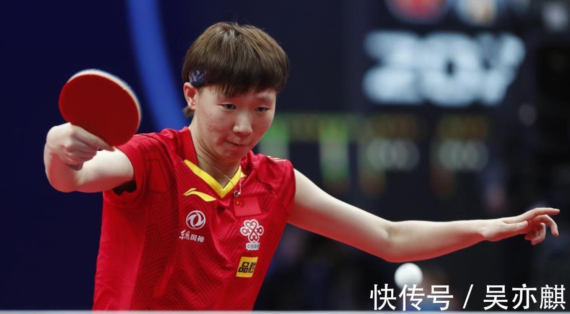 人品|孫穎莎、王曼昱決賽惹爭議！8倍慢鏡還原真相，王曼昱人品遭質疑