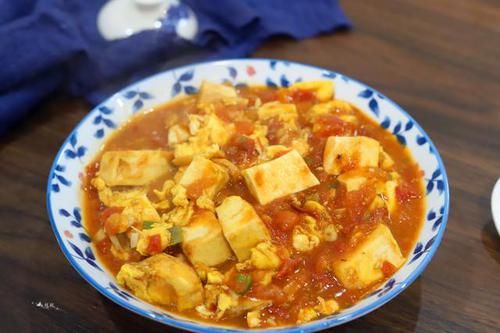 肉饼汤|西红柿和豆腐一起做，原来这么好吃，营养丰富又解馋，简单易学