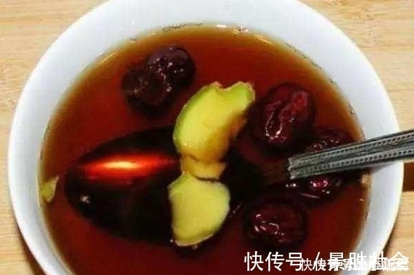 体内湿气|红枣和“它”天生一对! 连喝一个月, 排出体内湿气, 脸色更红润
