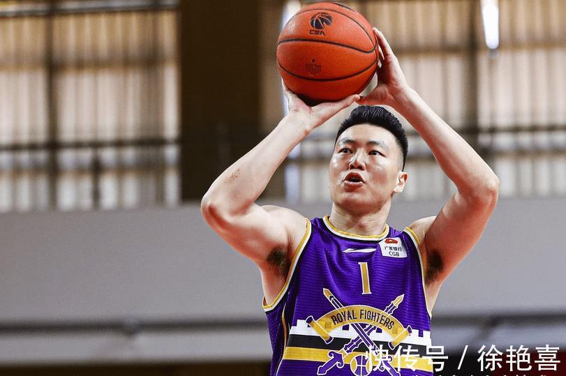 江苏|正式复出!北控男篮弃将拒绝退役,或加盟江苏联手李楠