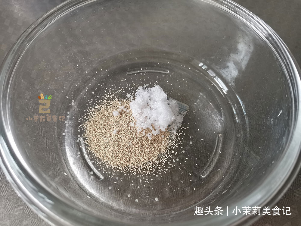 发面时，牢记别直接和面，面点师教我1招，10分钟发满盆，实用！