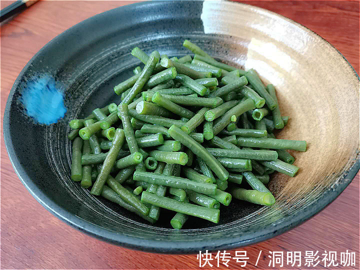 茭白|才知道,6种食材,必须要焯水!再懒也别省,为了健康,要牢记