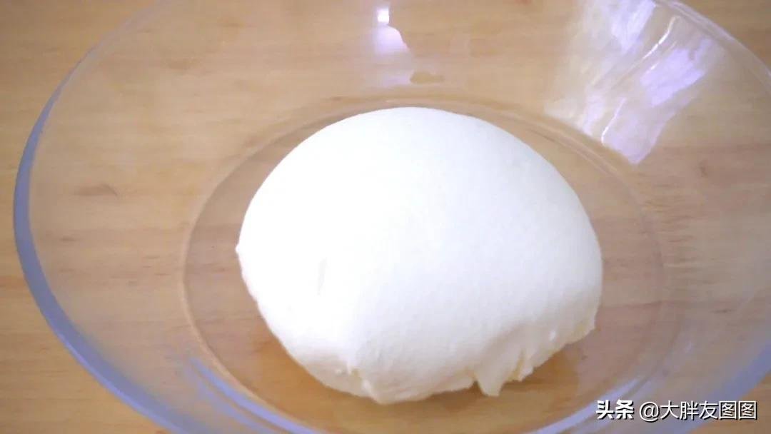 如何自制奶酪，2种材料搞定，太简单了，再也不用买