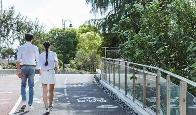 维生素c|高血脂多是“吃”出来的医生警告3种食物不戒掉,血脂不会降