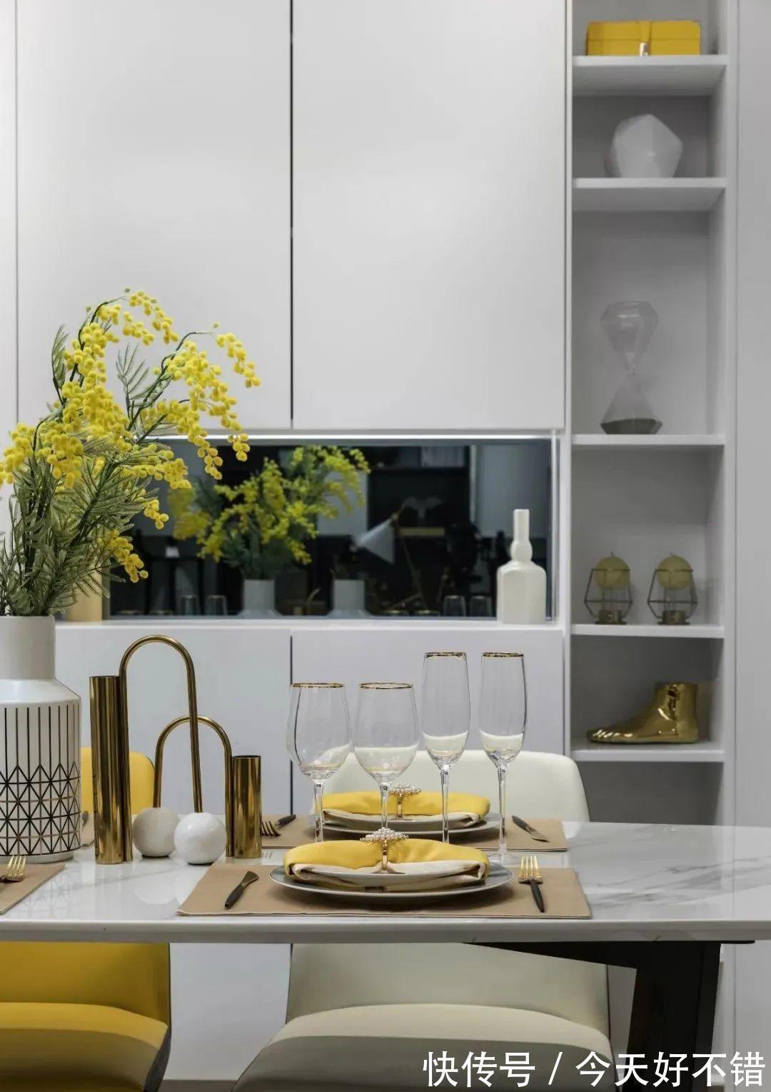 布置|80㎡现代轻奢,整体灰色调为主色,简约而舒适!