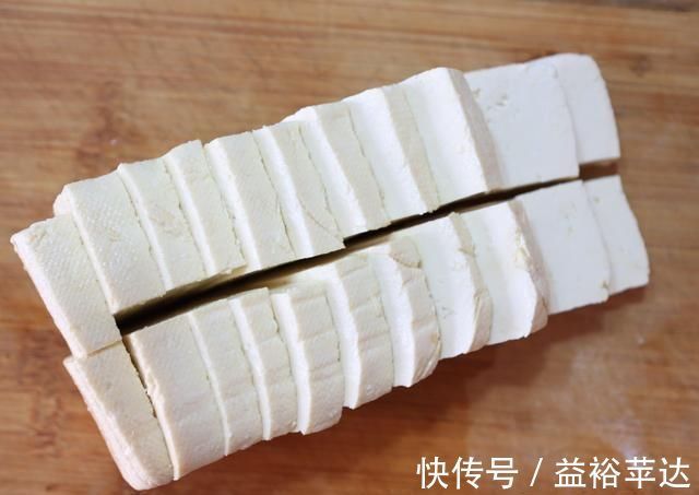 北豆腐|豆腐这样做，比锅包肉还好吃，酸甜开胃，外酥里嫩，端上桌抢着吃