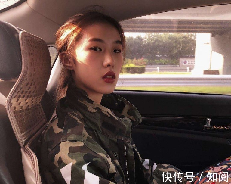 辽宁巨婴:16岁吃饭靠人喂,每天开销过万,开兰博基尼卖手机壳