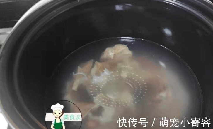 老少皆宜|流感季节多喝此粥，鲜香四溢，暖胃又暖身，常吃免疫力强，少生病