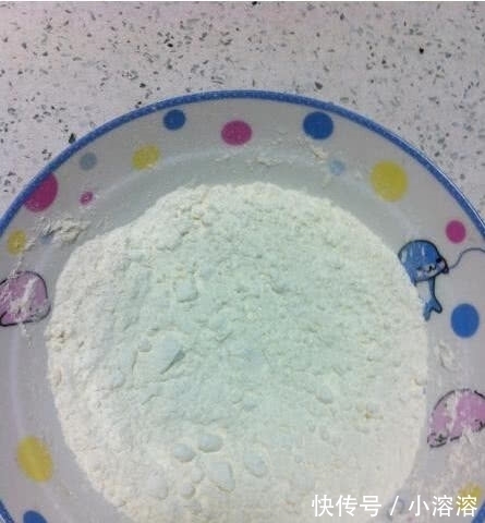 面筋|学着婆婆的方法做凉皮,没想到第一次就成功了,太简单了吧