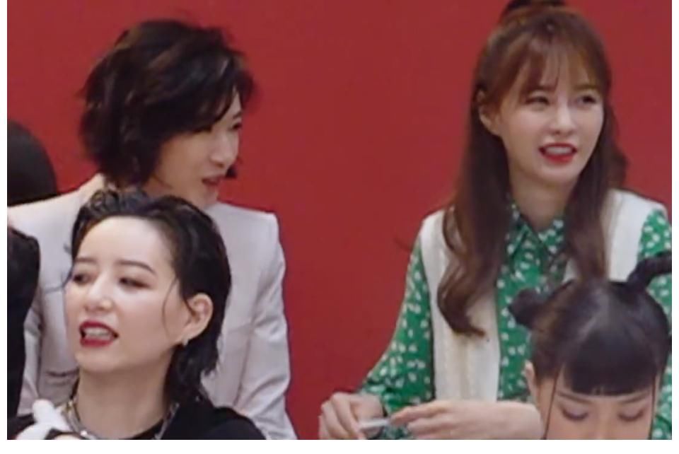 節(jié)目|《乘風(fēng)破浪的姐姐》寧靜遛彎發(fā)牢騷，全場只有萬茜敢調(diào)侃，厲害了