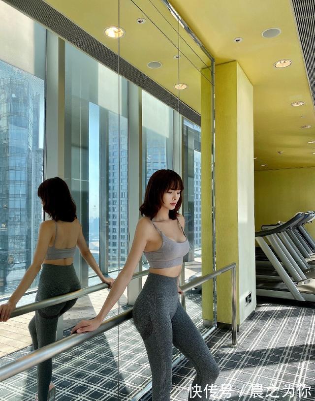 臀部|“36D+蜜桃臀”的她,颜值爆表身材性感,前凸后翘更是风情万种