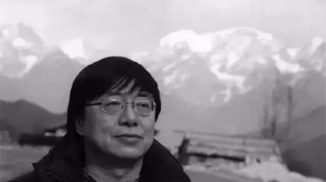 价值|历经磨难的艾轩,如今绘画作品价值很高,受到收藏家的青睐