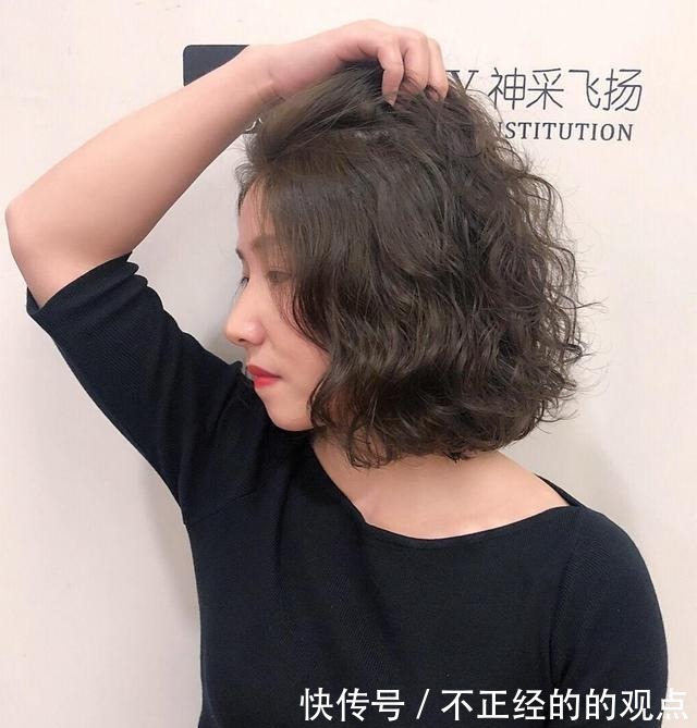 人气烫小卷|春节精选人气烫小卷，烫微卷20多款，喜欢烫发来的这里看