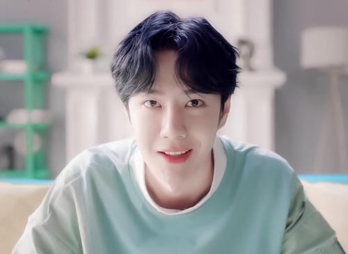 爱豆|不甘心做流量爱豆，踏实演戏不撕番却被内涵，王一博比肖战更难