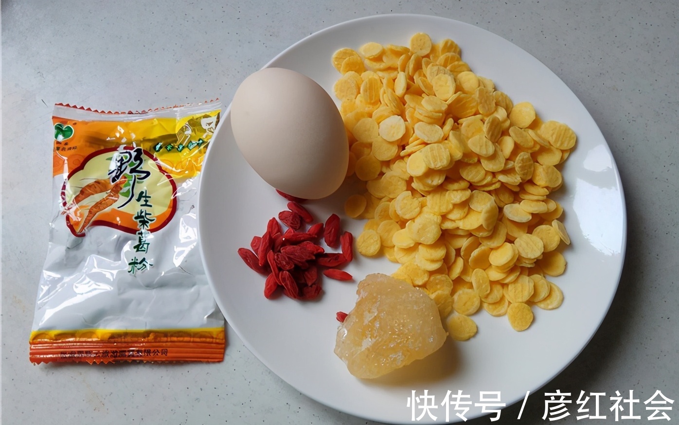 水淀粉|香甜好喝的玉米鸡蛋羹，细腻甜香，天天喝都不腻