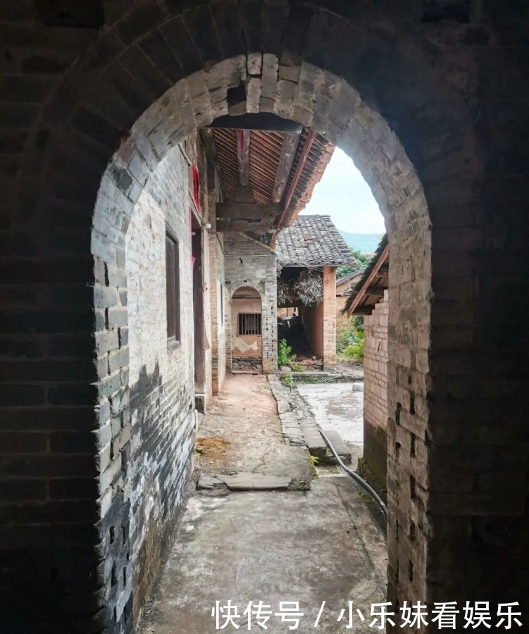 岁月悠悠|岁月悠悠,平南一座265年历史的古民居引起专家关注!