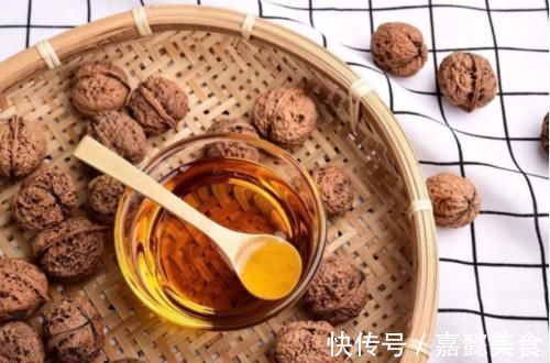 食物|抗衰老的食物都有哪些？比起水果和深海鱼，你更应该知道这个油