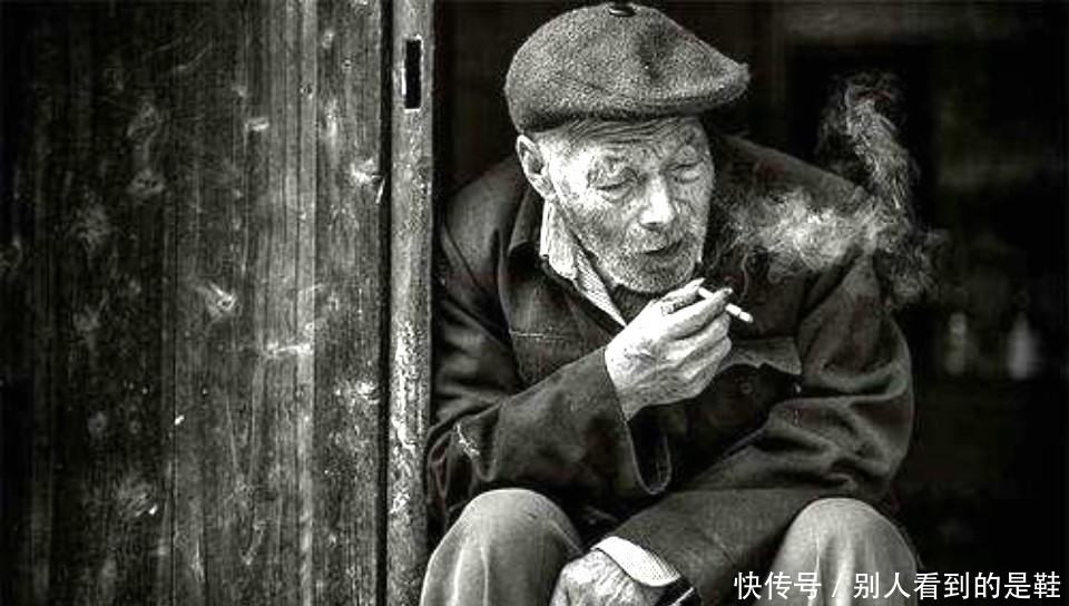 三人|老祖宗告诫我们:五十亲三人,如玩火自焚,你身边有吗?