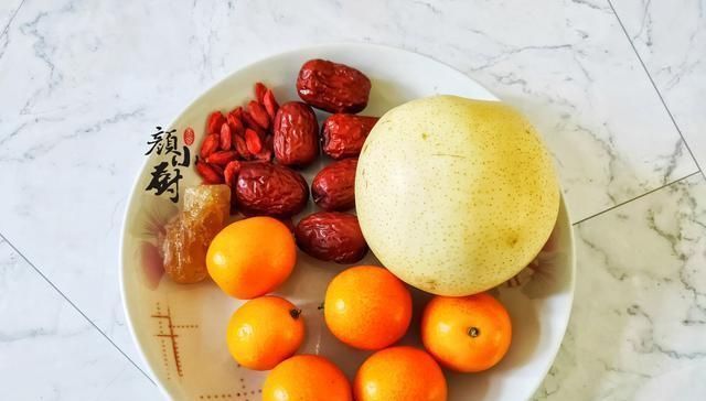  简单|金桔和它真是天生一对，简单一煮，润肺止咳，清甜好喝不上火