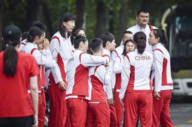姚明|央视现场直播！明晚中国女篮迎首秀，李梦领衔姚明督战誓取开门红