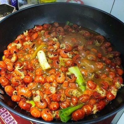 虾尾|麻辣虾尾这么做，健康还营养，好妈妈要收藏