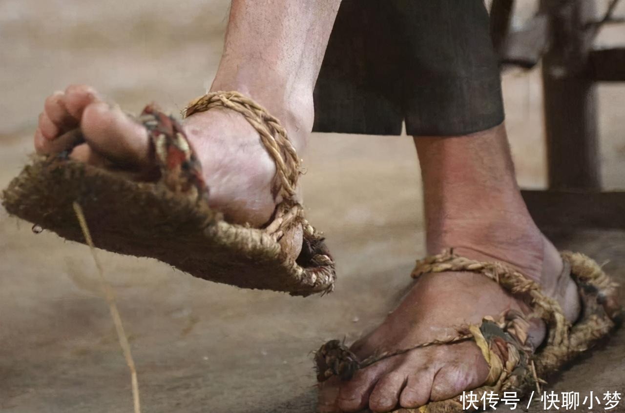 老话说:借米不借柴,借衣不借鞋,为啥不能借柴和鞋?