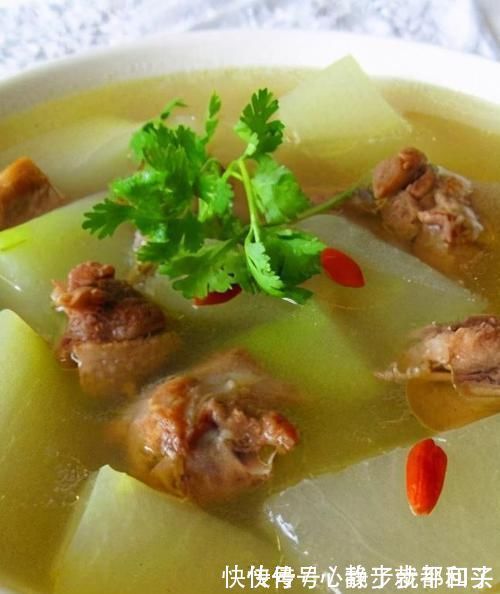 猪油拌饭|常吃猪油是养生还是折寿?吃猪油的2个注意事项,很多人不清楚