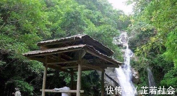 仕途|一位诗人科举十年没有高中,绝望之时写下一首诗,家喻户晓