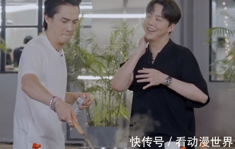 厨艺|李承铉走红后很飘?反复吐槽戚薇不会做饭,曾调侃妻子厨艺被翻脸