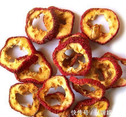 子宫|山楂泡水时加一宝,隔天排出堆积宿便,大肚子平了,子宫慢慢变好