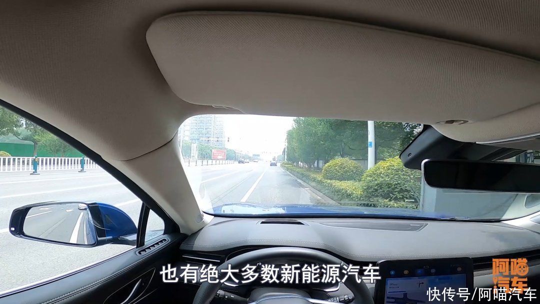 驾驶辅助|别一昧地迷信自动驾驶，过分夸大的优点和隐藏的缺点，可能要你命