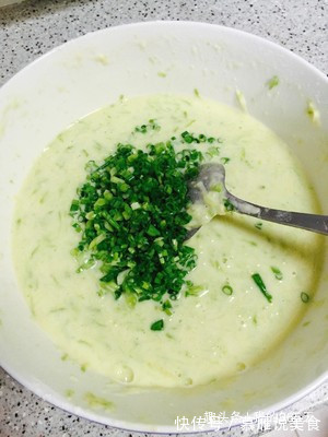 早餐饼最好吃的做法,这样做天天吃都不腻,大人小孩都抢着吃