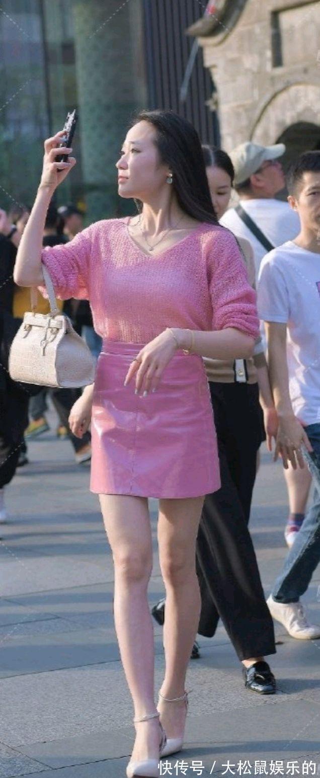 百搭 连衣裙遮肉的穿搭秘籍,个性靓丽又显身材,大方优雅