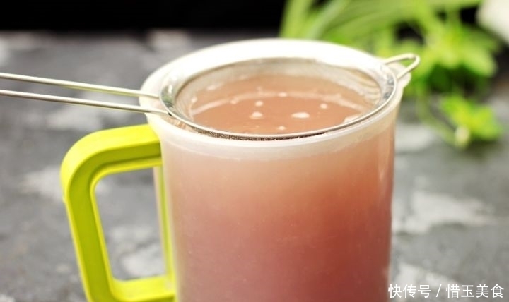 健康|自制健康饮料,最适合九、十月喝,糖都省了,润燥效果特别好!
