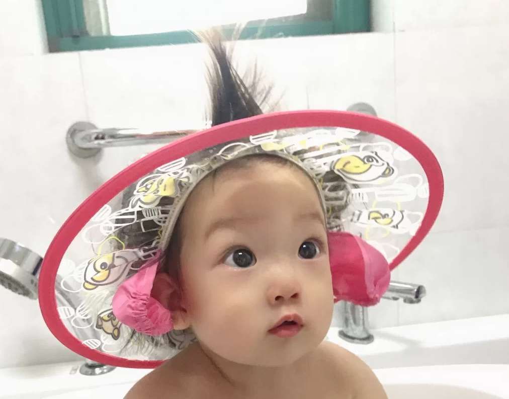 宝宝|宝宝“小脑袋瓜”不能随便摸，会影响孩子智力？囟门真那么脆弱？