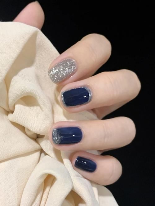 夏日美甲怎么选？这几款需要知道，简单明了很适合在这个季节