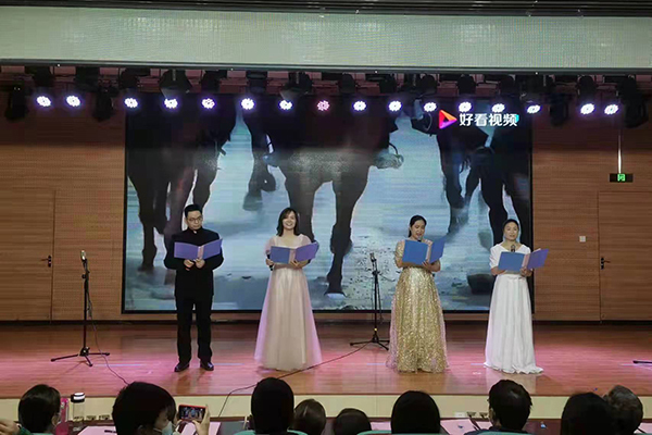 青春中国!郑州市第四十五中学:诵中华经典 传热血情怀