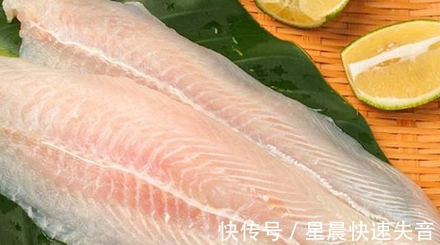 鸡蛋清|孩子爱吃的椒盐鱼米花,焦香酥脆,肉嫩鲜香,解馋有营养的美食!