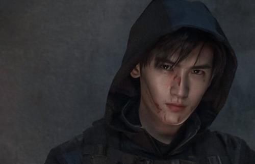 奸细|重启张起灵消失,吴三省戴上人皮面具假冒他,混进吴邪队伍找奸细