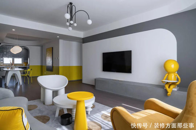 三居室|98平现代三居室打破常规设计,造型简约视觉不呆板