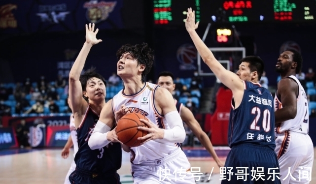 CBCBA第二阶段本土最佳阵:赵继伟王哲林领衔 杨鸣率辽篮稳居首位