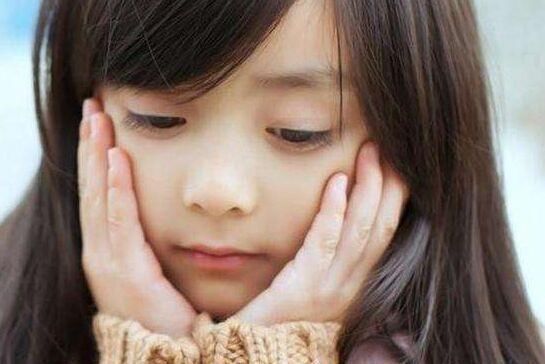 特质|孩子孝不孝顺,10岁前就能看出来,有这3个特质,家长偷着乐吧