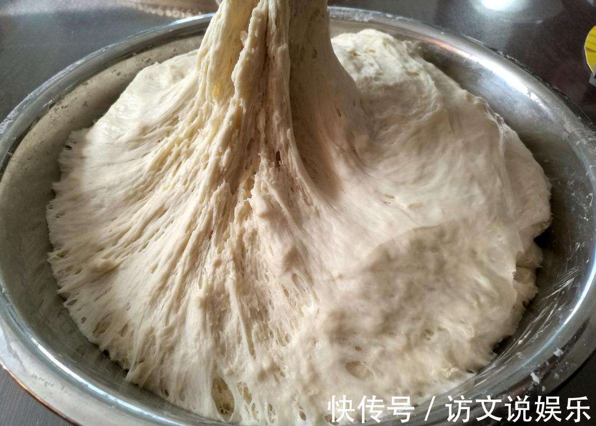 发面时，只放酵母是大忌！多加“3样”,9分钟溢盆，比面包还香