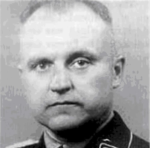 臭味|她买到一盏有纹身的灯罩,还散发一股臭味,专家:这是用人皮缝的