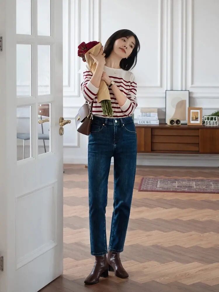 半身裙 秋天,“针织衫”这样穿才洋气,这些穿搭值得借鉴,温柔又时髦