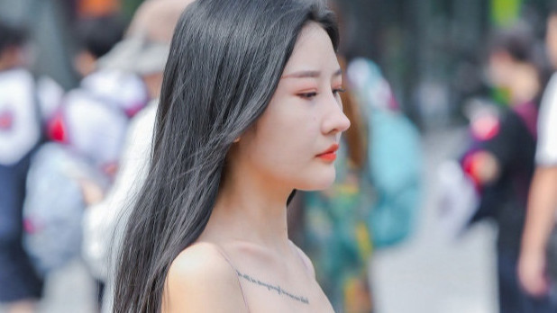 长相 少女感的粉红色, 长相甜美皮肤白皙, 时刻散发着仙女气息