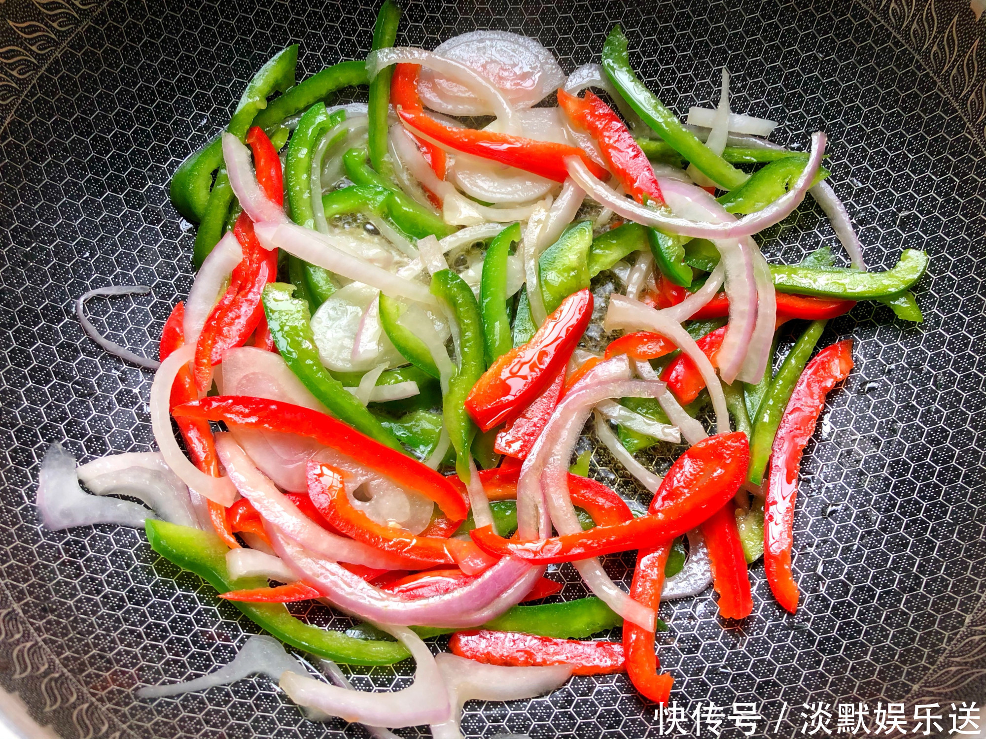 绝配|牛肉和它是绝配,简单一炒,营养又美味,全家都喜欢