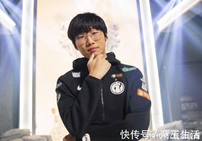 寧王直播被罵哭，F(xiàn)MVP給他太多壓力，輿論跟“私刑”沒區(qū)別